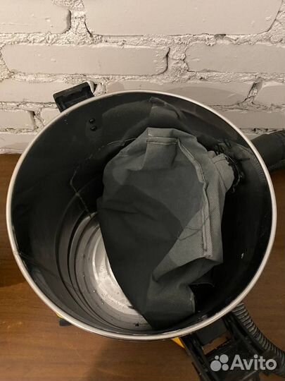 Пылесос строительный Denzel LVC15