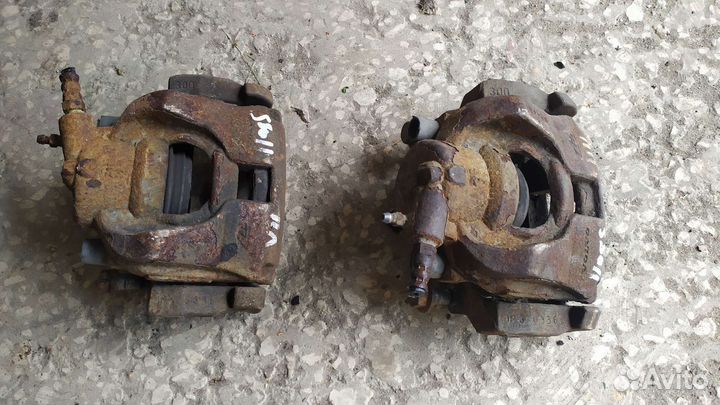 Суппорт передний Вольво s80 2е поколение