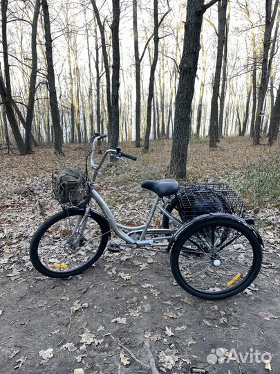 Велосипед для взрослых трехколесный большой с корз