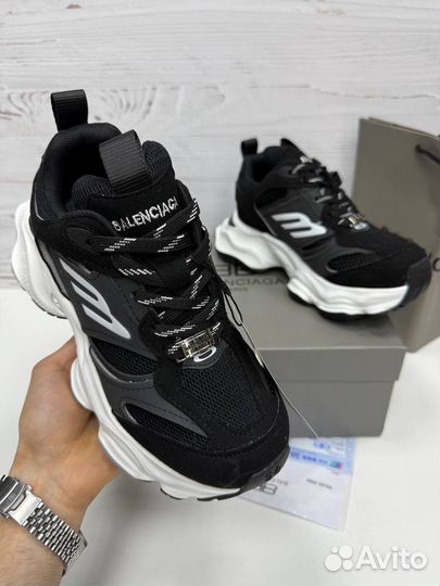 Balenciaga кроссовки женские