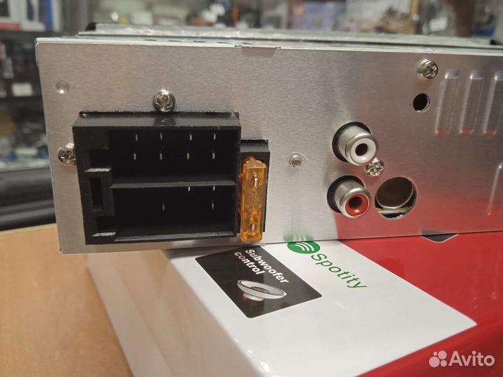 Магнитола с Bluetooth, новая