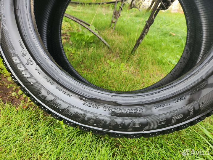 Bridgestone Ice Cruiser 7000 255/45 R18 103T