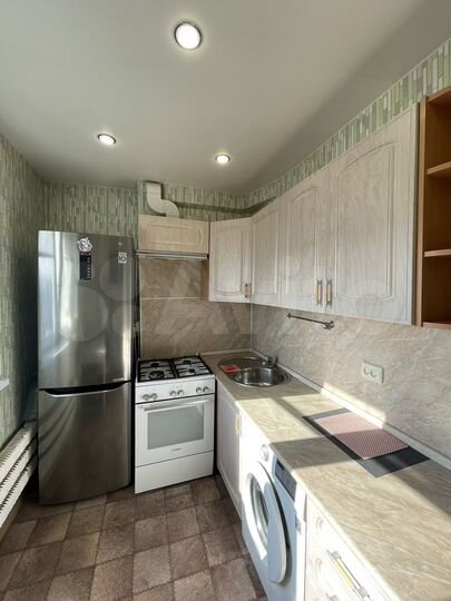 1-к. квартира, 32 м², 9/9 эт.