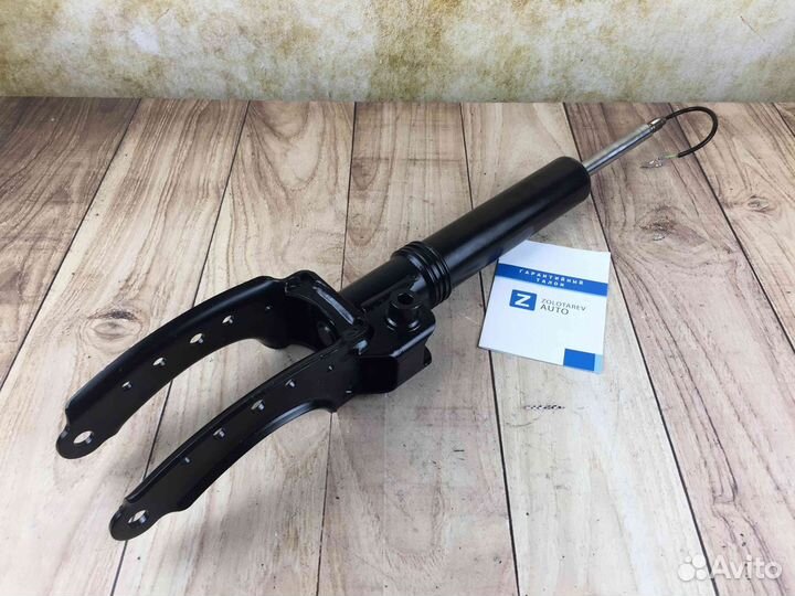 Амортизатор Touareg NF Cayenne ll передний пра