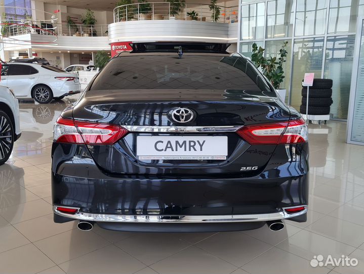 Toyota Camry 2.5 AT, 2023