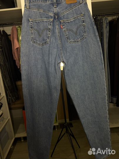 Джинсы levis mom 25 размер