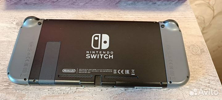 Nintendo switch rev 2 прошитая 128gb