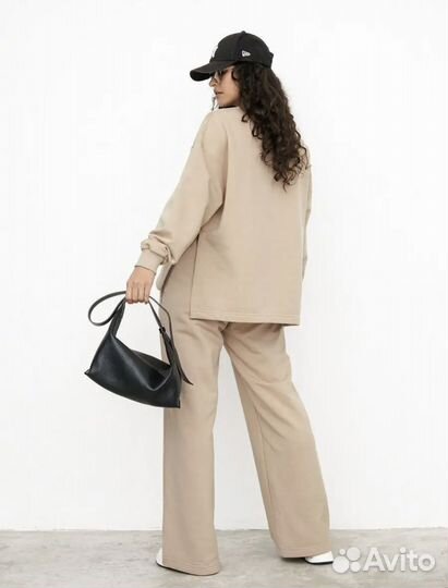 Костюм из трикотажа (петелька)