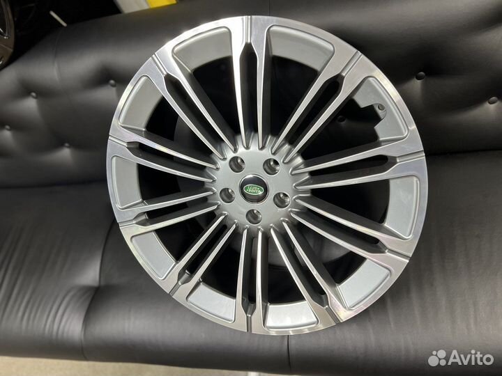 Диски кованные на Range Rover NEW R23