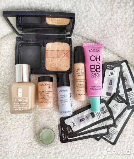 Набор декоративной косметики пакетом