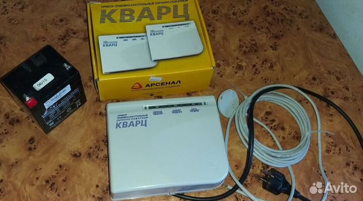 Новый прибор приемно-контрольный охранный Кварц +а