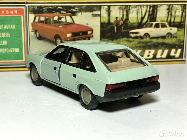 Модель автомобиля Москвич-2141 СССР 1:43