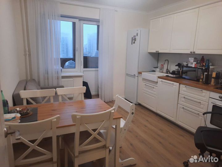 Ген Уборка Мойка окон Послестрой Химчистка Глажка