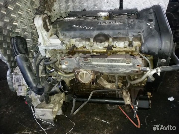 Контрактный двигатель Volvo 2,4 B5244T3