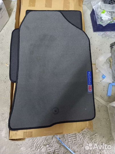 Коврики в салон Toyota Avensis 03-08 текстиль