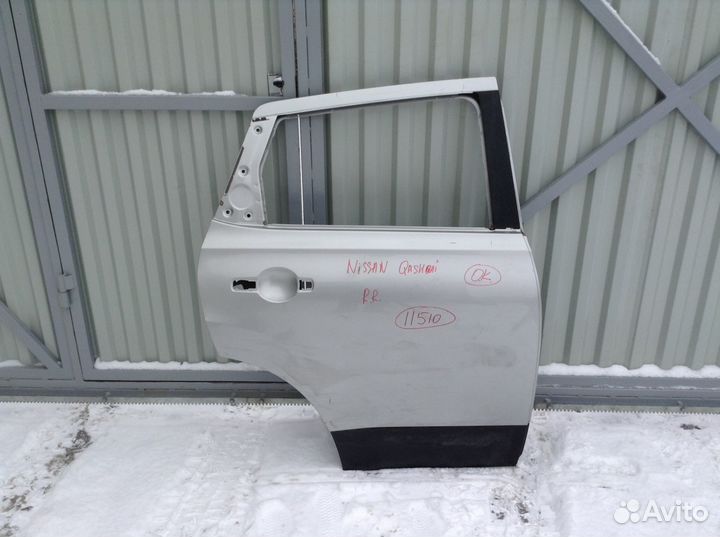 Nissan Qashqai 2006-2014 - Дверь задняя правая