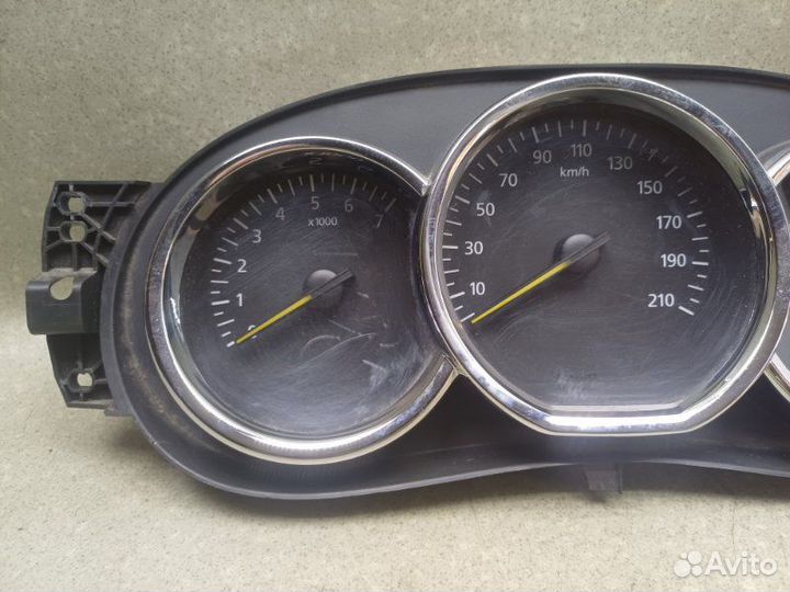 Панель приборов Renault Duster