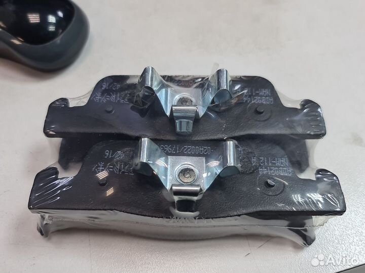 Колодки тормозные дисковые передние Allied Nippon