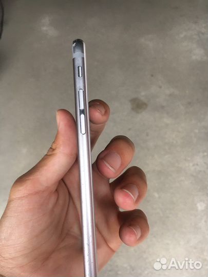 Телефон iPhone 6s 32gb