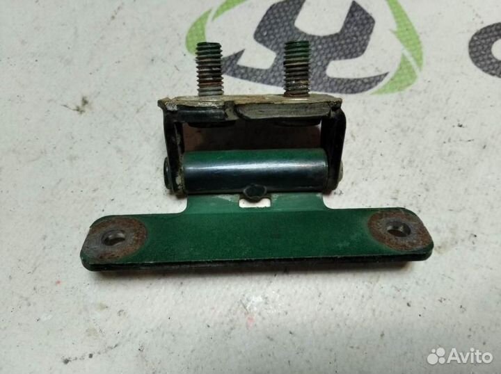 Петля багажника левая Rover 400 1995 2000