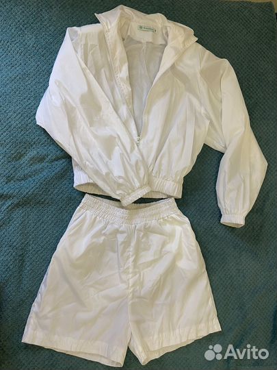 Спортивный костюм женский