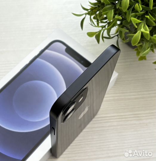 iPhone 12, 256 ГБ