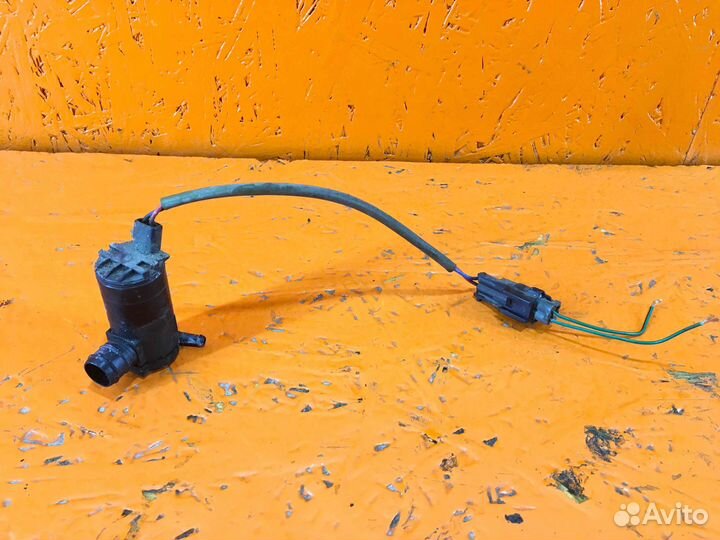 Насос (моторчик) омывателя стекла Hyundai 2003 Ter