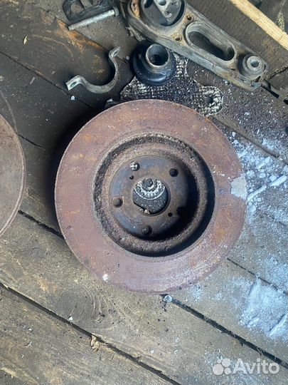 Диск тормозной передний тайота рав 4