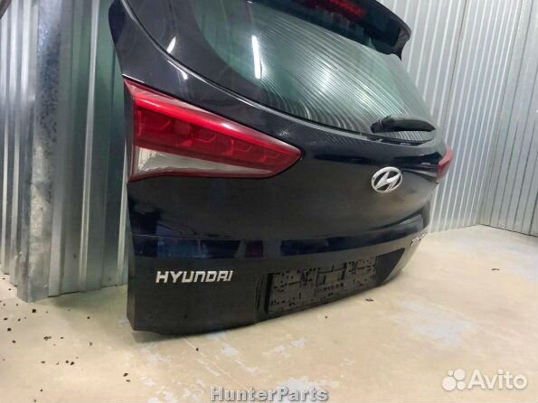 Крышка багажника Б/у Hyundai Tucson 3