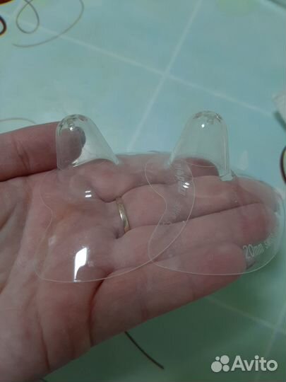 Накладки на грудь medela 20mm