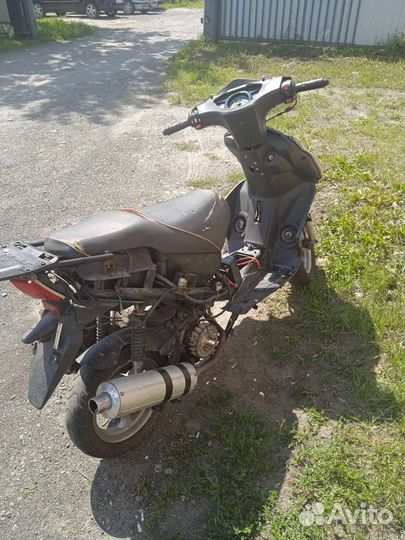 Скутер 150 кубов