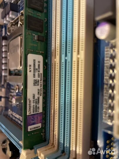 Материнская плата с процессором