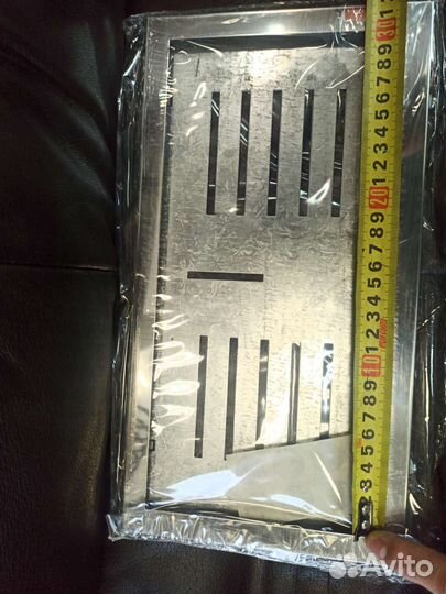 Рамка под армянские номера (номерные знаки)