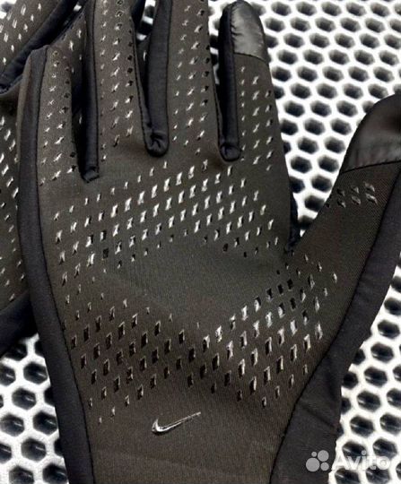 Перчатки Nike новые