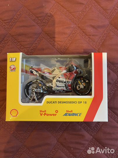 Коллекционные машинки Shell