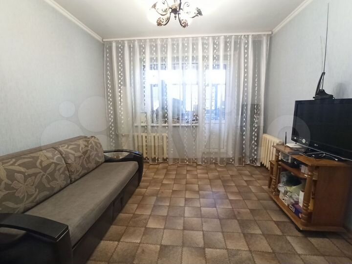 2-к. квартира, 51 м², 3/10 эт.