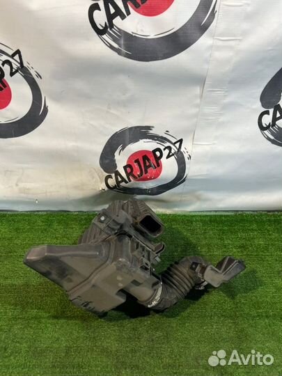 Корпус воздушного фильтра Nissan Serena GFC27