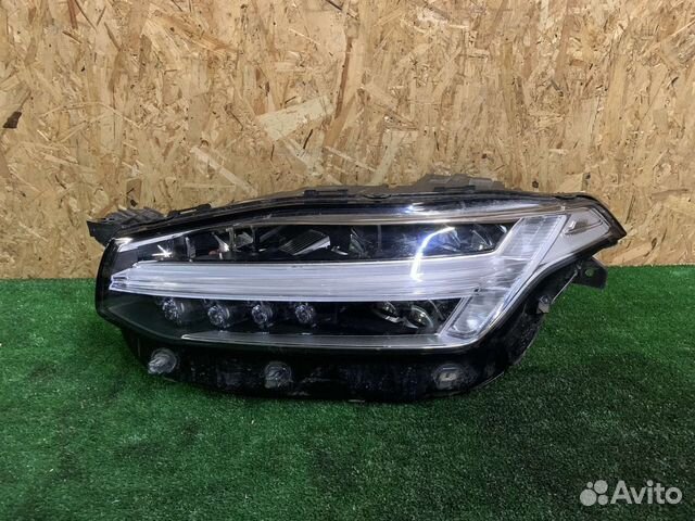 Фара левая Volvo XC90 II 2018+ Full LED