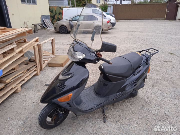 Макси Скутер Suzuki Vecstar 150 кубов