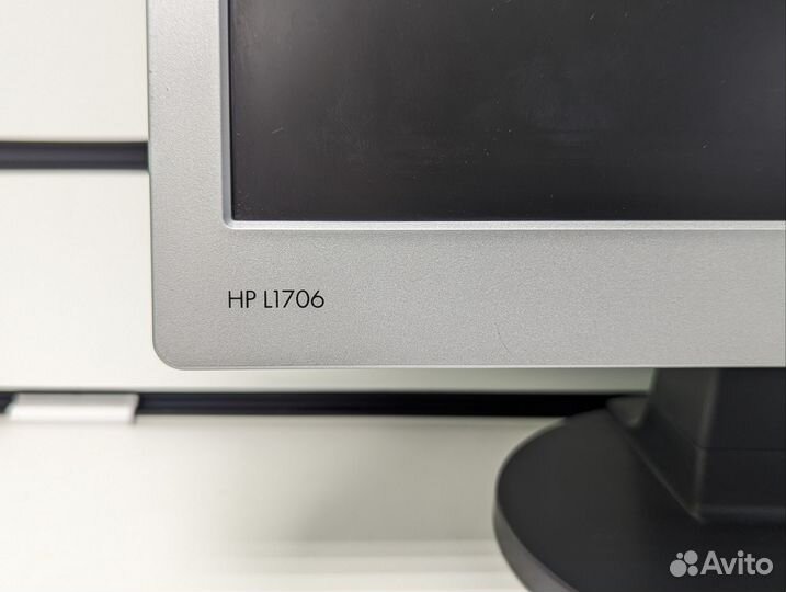 Монитор hp HPl1706