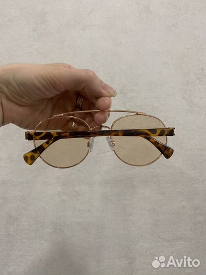 Солнцезащитные очки