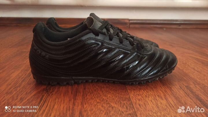 Футбольные бутсы adidas copa