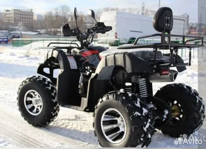 Квадроцикл Yacota Sela 200 Pro с белой полосой