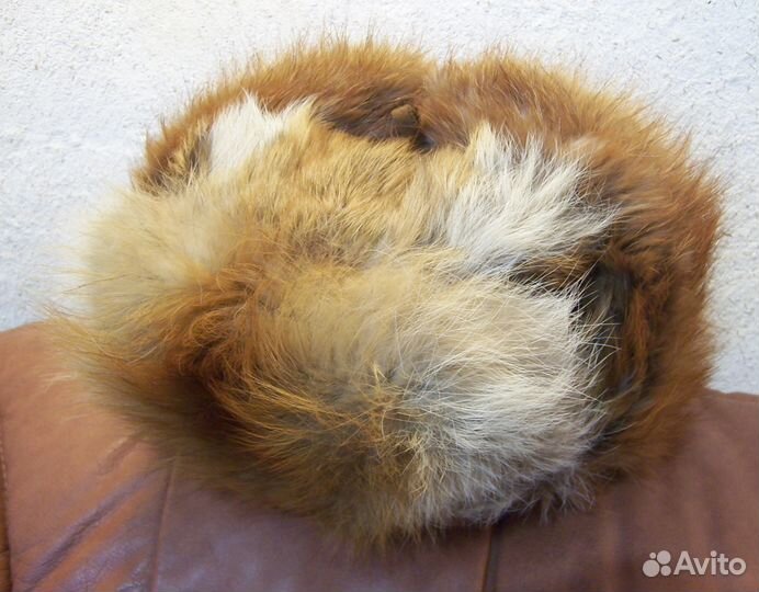 Классическая шапка-ушанка изготовлена из лисы. Р58