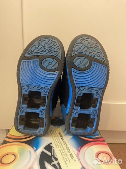 Кроссовки heelys 30 размер (кроссовки-ролики)