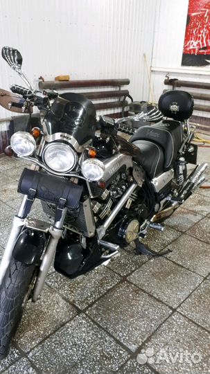 Мотоцикл yamaha V-MAX 1200