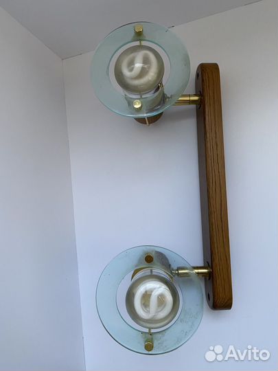 Настенный светильник бра