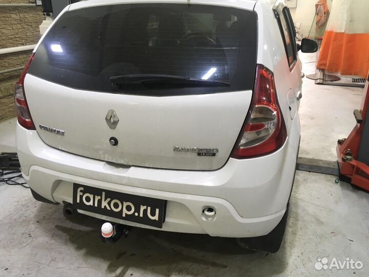 Фаркоп на Renault Sandero