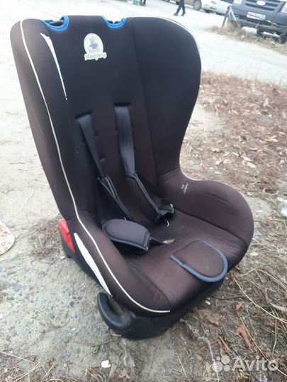 Автомобильное детское кресло