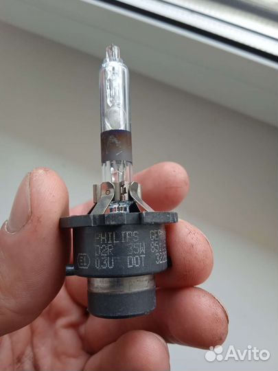 Лампочка ксеноновая philips